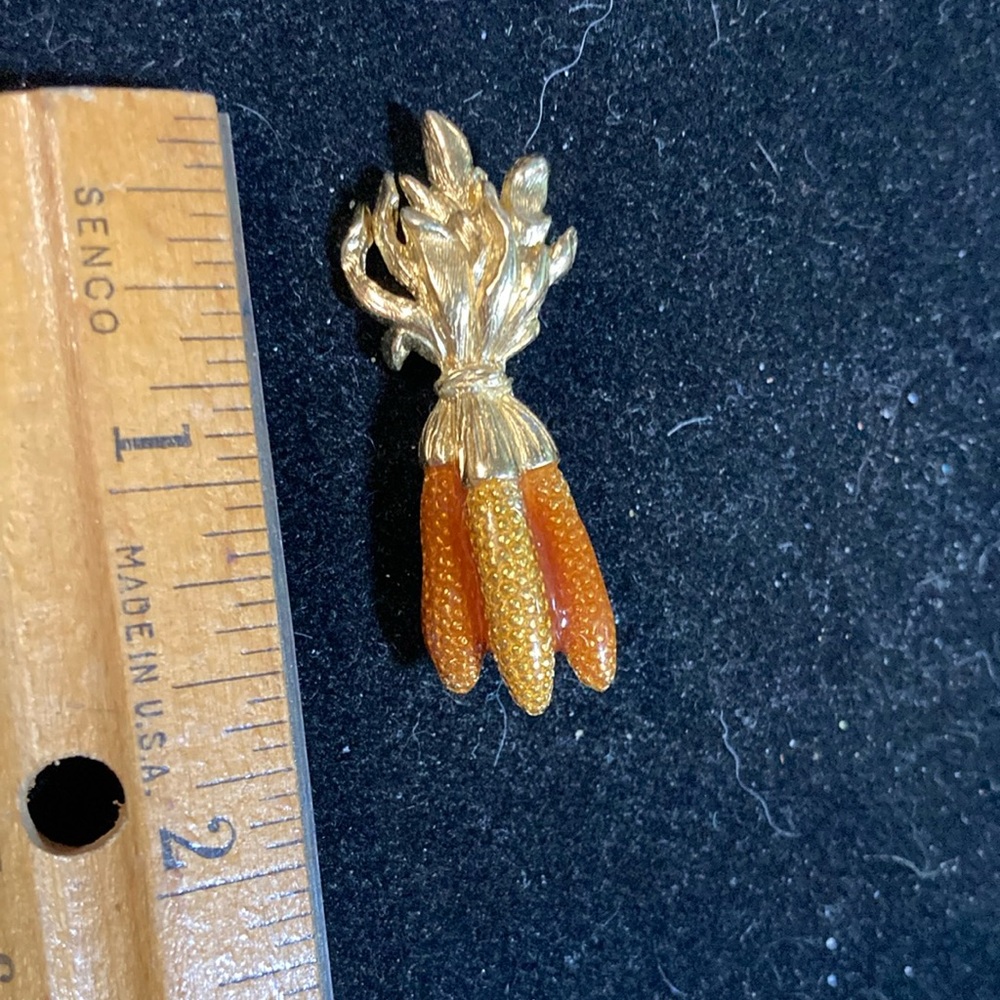 Vintage autumn corn brooch. $5 shipping PayPal preferred